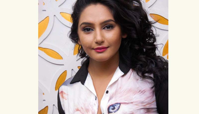 ডোপ টেস্টের নমুনামূত্রে পানি মিশিয়ে ধরা খেলেন