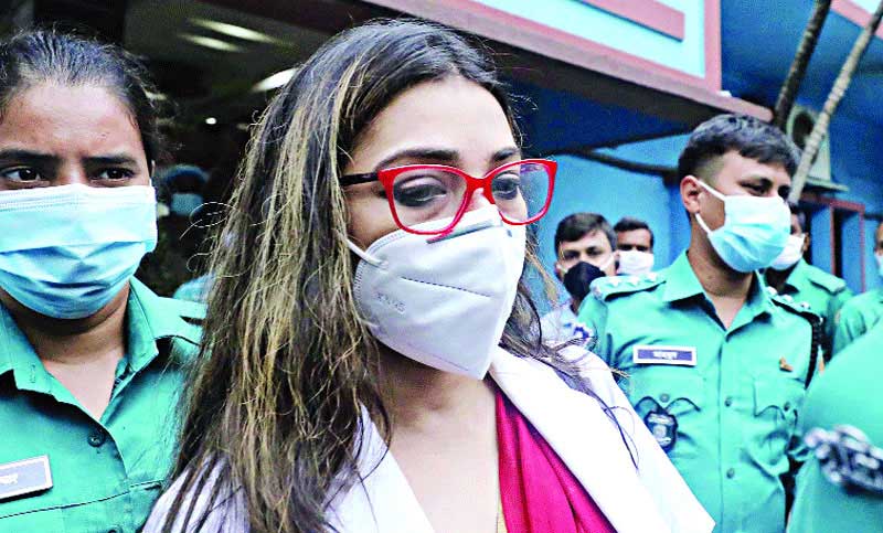 ইসির মামলায় ডা. সাবরিনার বিরুদ্ধে তদন্ত প্রতিবেদন পেছাল