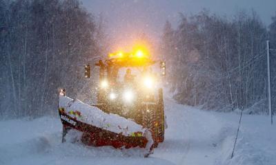 রেকর্ড তুষারপাতে সুইডেনে রেড অ্যালার্ট