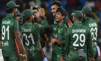 এবার চমক রেখে প্রথম দুই টি-টোয়েন্টির জন্য বাংলাদেশ দল ঘোষণা