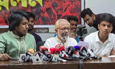 প্রশাসনে আওয়ামী ঘনিষ্ঠ ৪৪ আমলার তালিকা প্রকাশ