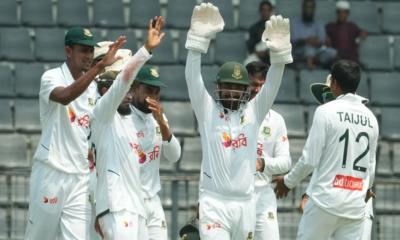এবার সিলেট টেস্টে শঙ্কা কাটিয়ে জয়ের সুবাস নিয়ে চতুর্থ দিন শেষ করল বাংলাদেশ