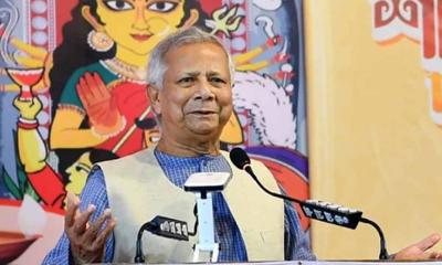 কোনো ধর্মকে আলাদা করে দেখা যাবে না-প্রধান উপদেষ্টা