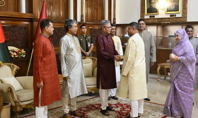 রাষ্ট্রপতির সঙ্গে সেনাপ্রধানের ঈদ শুভেচ্ছা বিনিময়
