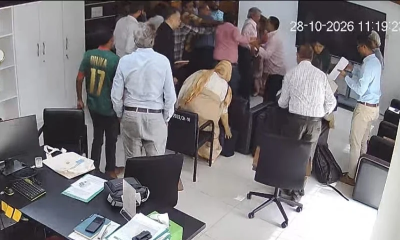 এবার আইইডিসিআর পরিচালকের কক্ষে ঢুকে হেনস্তার অভিযোগ দুই চিকিৎসকের বিরুদ্ধে