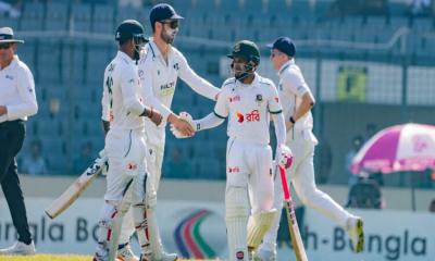 বাংলাদেশ প্রথম ইনিংসে ৪৭৬ রানে থামলো