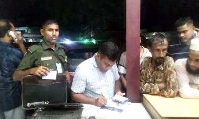 ঝিনাইগাতীতে অতিরিক্ত ভাড়া, জরিমানা করল প্রশাসন