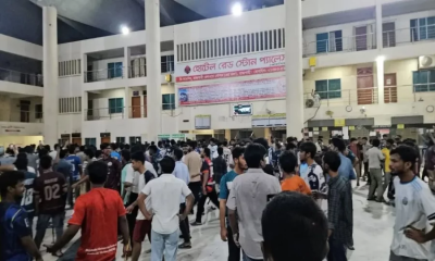 রাবি শিক্ষার্থীকে মারধরের অভিযোগে স্টেশন ঘেরাও, ট্রেনের যাত্রা বাতিল