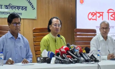 শহরে কয়েকটা ককটেল, বাসে আগুনে সংকট তৈরি করা যাবে না: জাহেদ উর রহমান