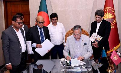 বাজেটের প্রস্তাবিত অর্থবিলে রাষ্ট্রপতির স্বাক্ষর