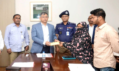 সাভারে এসআই আলতাফ হত্যাকাণ্ডে জড়িতদের দ্রুত গ্রেফতারের নির্দেশ স্বরাষ্ট্রমন্ত্রীর