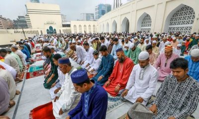 দেশে ত্যাগের মহিমায় উদযাপিত হচ্ছে পবিত্র ঈদুল আজহা