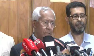 কোনো দলের চাহিদা বিবেচনায় শাপলা কলি যুক্ত করা হয়নি : ইসি সচিব