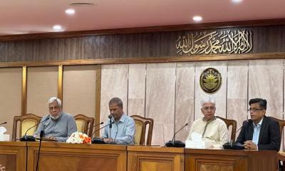 গণভোট নিয়ে ঐক্যবদ্ধ সুপারিশ জানাতে দলগুলোকে এক সপ্তাহ সময় দিল সরকার