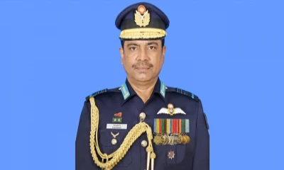 বিমানবাহিনীর সাবেক প্রধানের সম্পদ জব্দ ও ব্যাংক হিসাব অপরুদ্ধের আদেশসহ দেশত্যাগেও নিষেধাজ্ঞা