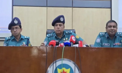 ককটেল বিস্ফোরণ ইস্যুতে মন্তব্য: নাসীরুদ্দীন পাটওয়ারী এই বক্তব্য কেন দিয়েছেন, তাকে জিজ্ঞাসাবাদ করা উচিত: ডিএমপি কমিশনার             ,