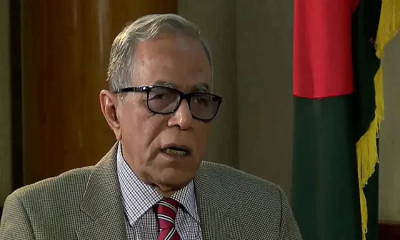 দেশ ছাড়লেন সাবেক রাষ্ট্রপতি আবদুল হামিদ