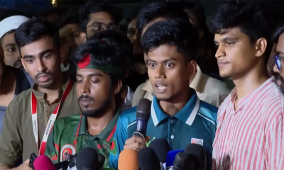 বোতল নিক্ষেপকারী ইশতিয়াক ডিবি থেকে ফিরে যা বললেন