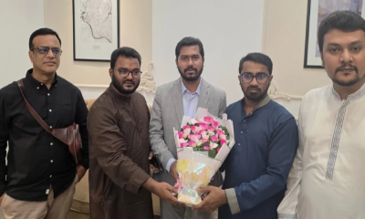 সিঙ্গাপুরে চিকিৎসা শেষে ফিরলেন নুর