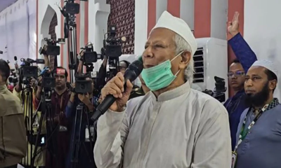 ঈদগাহ নামাজ শেষে দেশের মঙ্গলে সবার কাছে দোয়া চেয়েছেন প্রধান উপদেষ্টা