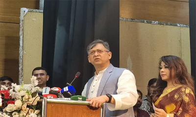 ছাত্র প্রতিনিধিদের সরকারে আসাটা সঠিক সিদ্ধান্ত বলে মনে হয় না : সালাহউদ্দিন