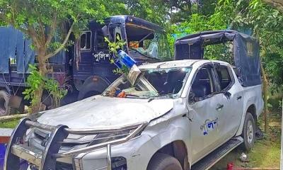 উওাল ভাঙ্গায় সাংবাদিককে কুপিয়ে আহত, মসজিদে আশ্রয় নিলেন পুলিশ সদস্যরা