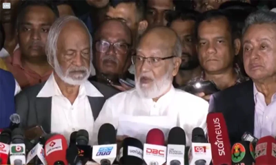 সরকারের বিতর্কিত উপদেষ্টাদের বাদ দিয়ে উপদেষ্টা পরিষদ পুনর্গঠনের দাবি বিএনপির