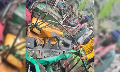 ভটভটি-সিএনজির মুখোমুখি সংঘর্ষে নিহত ৩