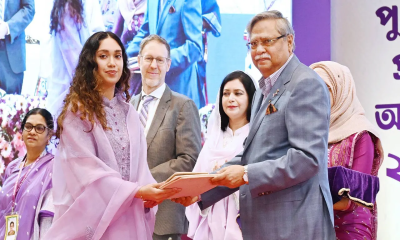 খালেদা জিয়া ‘শ্রেষ্ঠ অদম্য নারী’ সম্মাননা গ্রহণ করলেন জাইমা রহমান