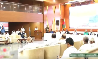 জুলাই সনদ নিয়ে দলগুলোর সঙ্গে জরুরি বৈঠকে ঐকমত্য কমিশন, রয়েছেন প্রধান উপদেষ্টা