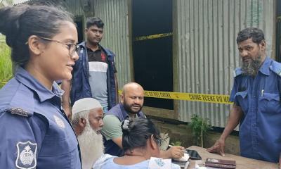 বরগুনায় নিজ ঘরে স্ত্রীর গলা কাটা লাশ, রশিতে ঝুলছেন স্বামী