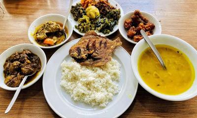দিনে দুপুরে খাবার না খেলে কী ঘটে শরীরে