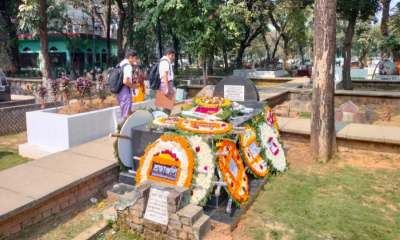 Tributes pour in for language martyrs in Dhaka