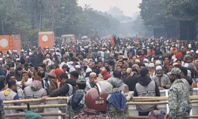 খালেদা জিয়ার জানাজাস্থলে  ভোরেই মানুষের ঢল