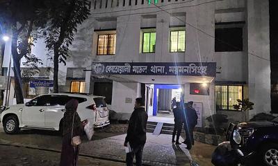 ময়মনসিংহে ৫ পুলিশকে এলোপাতাড়ি কুপিয়ে আসামি ছিনতাই