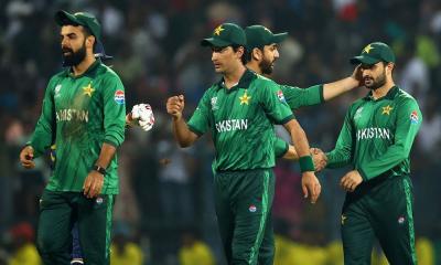 টি-টোয়েন্টি বিশ্বকাপ:পাকিস্তানের বিদায় ঘণ্টা বাজাল শ্রীলঙ্কা, সেমিফাইনালে নিউজিল্যান্ড