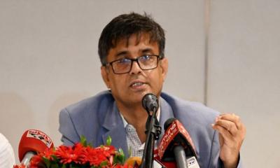 আর কোনো সেনা কর্মকর্তার বিরুদ্ধে গ্রেফতারি পরোয়ানার পরিকল্পনা নেই-প্রেস সচিব