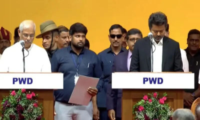 তামিলনাড়ুর মুখ্যমন্ত্রী হিসেবে শপথ নিলেন বিজয়