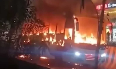 ককটেল বিস্ফোরণসহ রাজধানীতে ৩ বাসে অগ্নিসংযোগ