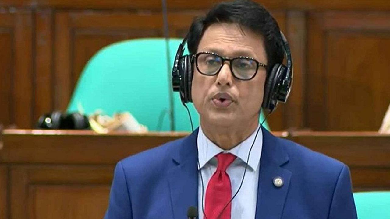 ভাইরাল অডিওর জন্য সংসদে শিক্ষামন্ত্রীর দুঃখ প্রকাশ