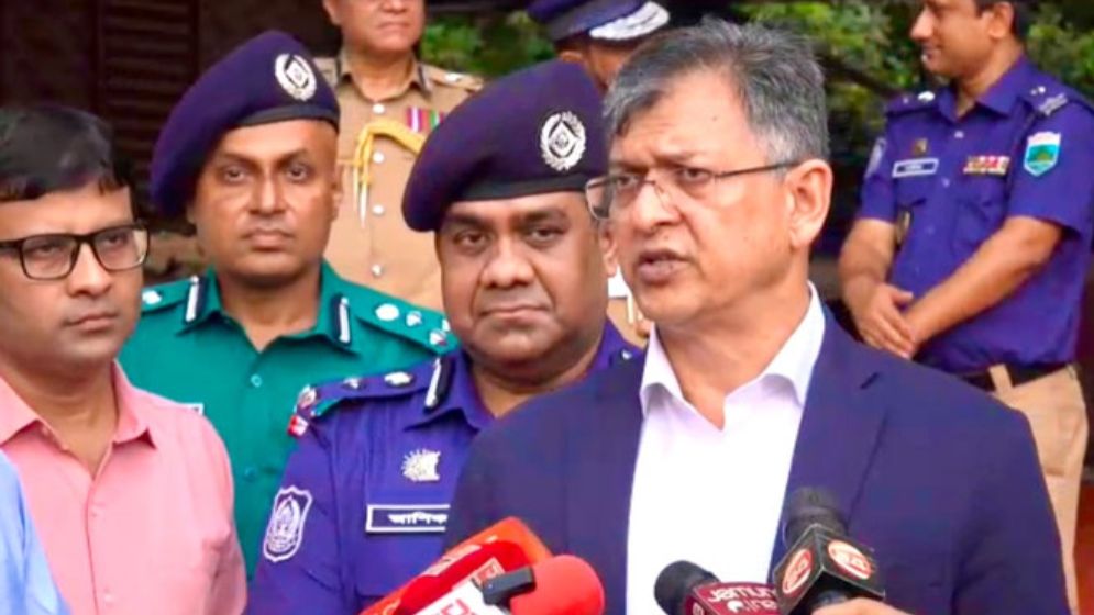 বেনজীরের জামিন বাতিলে দুবাইয়ে ল ফার্ম নিয়োগ করেছে সরকার