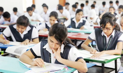 সারাদেশে শুরু হলো এসএসসি ও সমমান পরীক্ষা