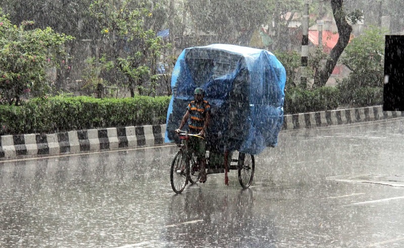 দেশের ১৬ অঞ্চলে বৃষ্টির সম্ভাবনা