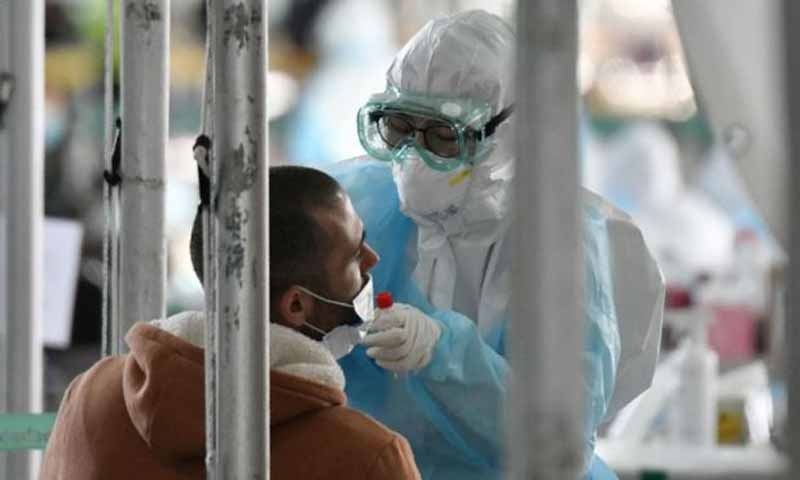 করোনা: বিশ্বজুড়ে একদিনে চার হাজারের বেশি মৃত্যু