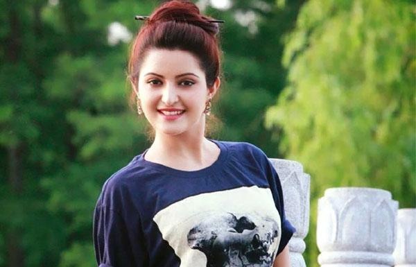 ঢাকার সকল বার ও ক্লাবে নিষিদ্ধ হতে পারেন পরীমণি!