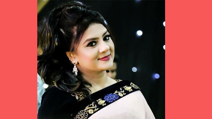 হেলেনাকে আওয়ামী লীগের উপকমিটি থেকে বাদ দেয়া হলো