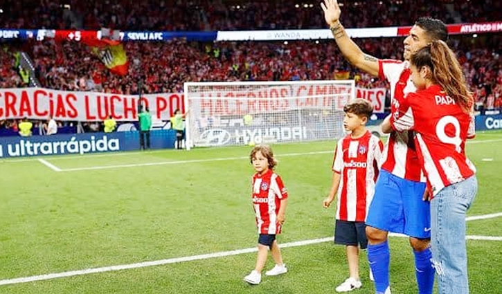 চোখের জলে অ্যাটলেটিকোকে বিদায় জানালেন সুয়ারেজ