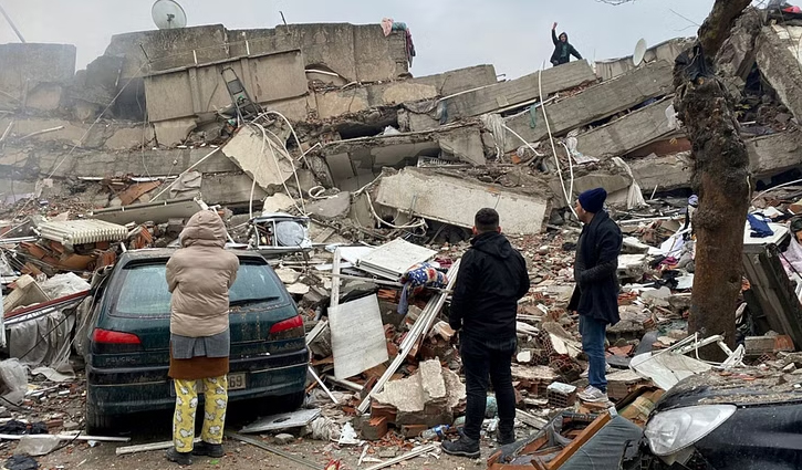 বিধ্বস্ত তুরস্কে ৭ দিনের রাষ্ট্রীয় শোক